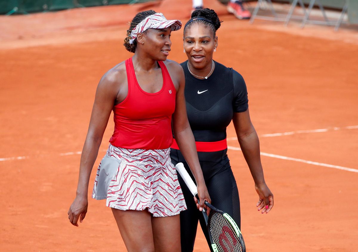 Zussen Williams makkelijk door naar 2e ronde dubbelspel Roland Garros