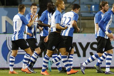 FC Eindhoven nadert tweede plek tot een punt na winst op VVV