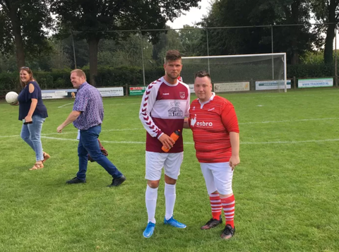 Amateurs moesten Huntelaar dekken: 'Wisselden veel, want niemand heeft heel goede conditie'