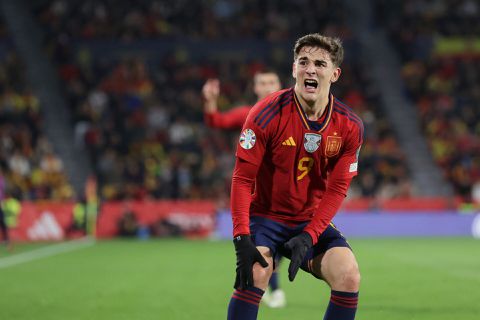 Trieste aftocht zwaar geblesseerde Gavi wekt woede op bij Barcelona: 'Erg boos op de bond'