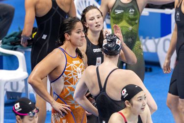 Nederlandse zwemsters onbedreigd naar finale 4x100 meter vrije slag