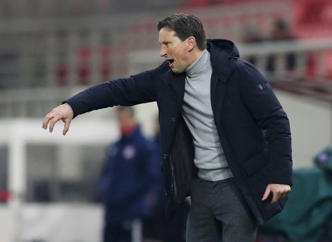 Roger Schmidt stoort zich: ‘Onacceptabel’