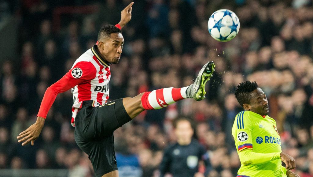 PSV wil basisspeler Brenet langer in Eindhoven houden