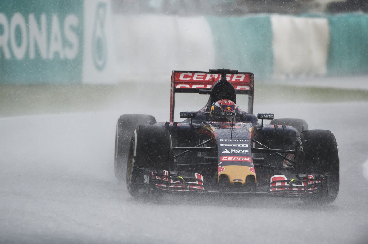 F1 preview: hoe dan ook zeiknatte GP voor Max (video's)