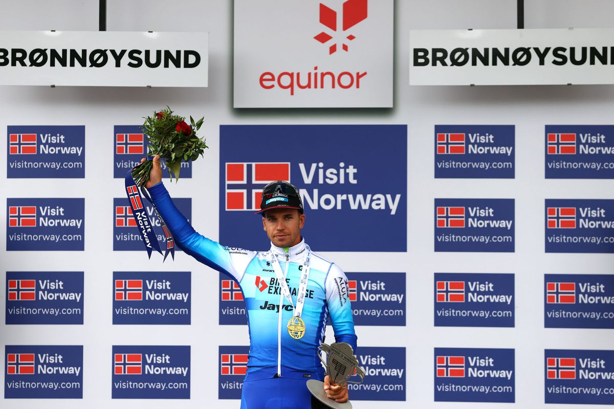 Dylan Groenewegen snelt als 1e over de streep bij Arctic Race of Norway