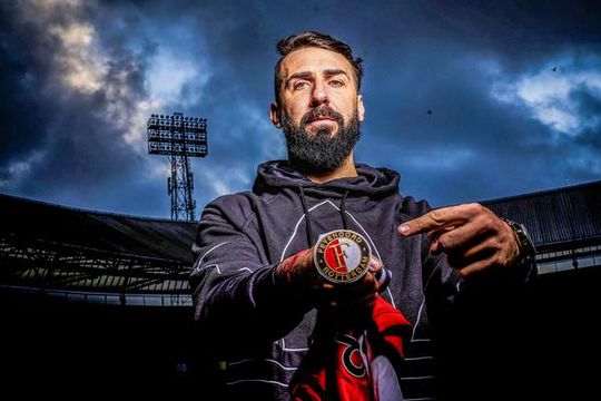 Dick Advocaat zet nieuwe spits Lucas Pratto direct in de basis bij Feyenoord