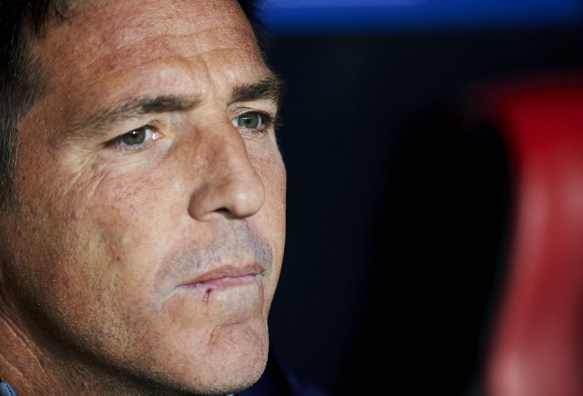 Sevilla-trainer Berizzo vertelde spelers in de rust dat hij kanker heeft