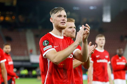 Sam Beukema weet na overwinning op FC Vaduz: 'Tegen Ajax uit ander vaatje tappen'