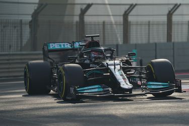 🎥 | Titelverdediger Nyck de Vries kent geen fijne 2e race bij Formula E in Saudi-Arabië