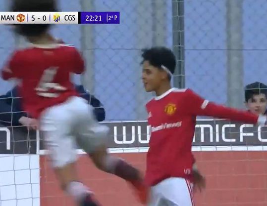 🎥 | Cristiano Ronaldo jr. scoort voor United Onder 12 en juicht precies zoals zijn vader: SIIIUUUUUU