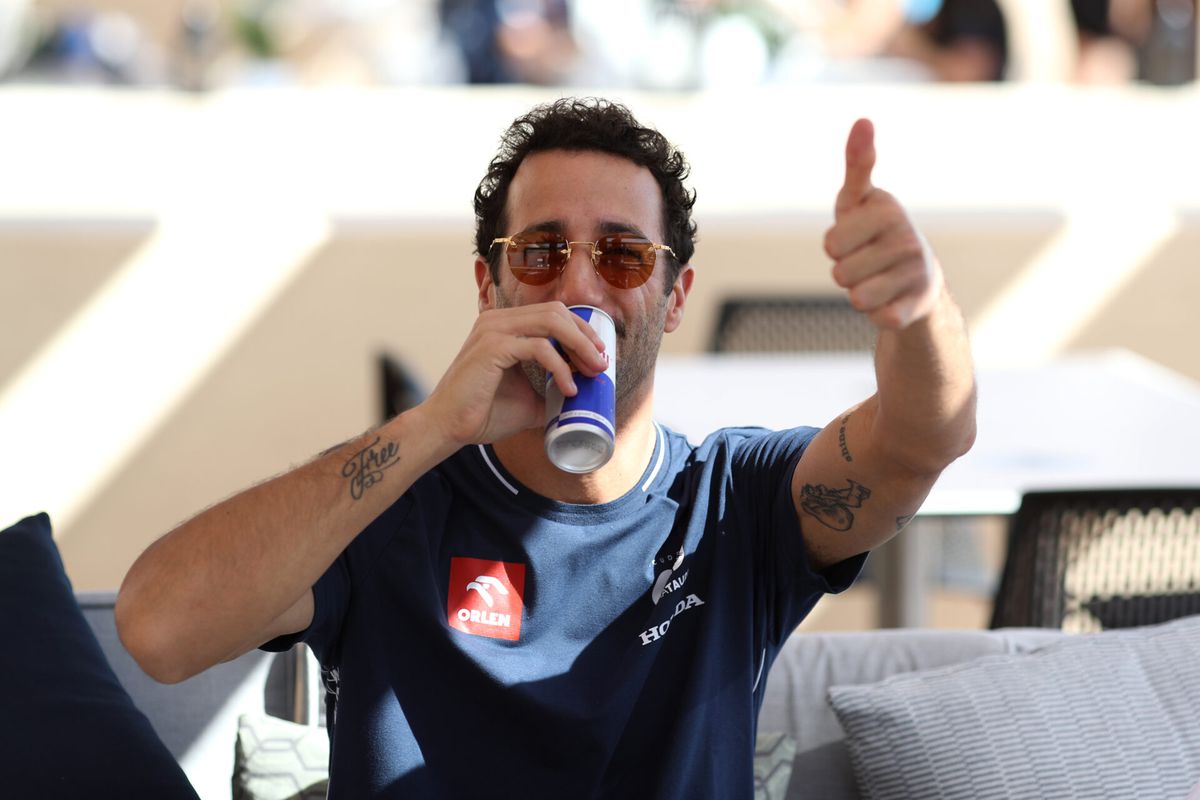 Daniel Ricciardo over jetlag in Abu Dhabi: 'Zullen gesloopt zijn'