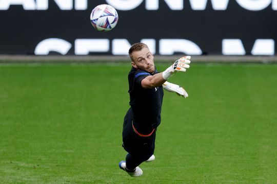 Louis van Gaal over afwezigheid Jasper Cillessen bij Oranje tegen Polen: 'Ik vind dat niet prettig'