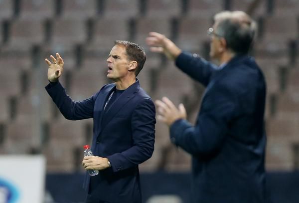 Dit zijn de pijnlijke cijfers: teams van Frank de Boer scoren bijna niet