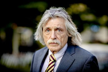 TV-kijkers ergeren zich dood aan Johan Derksen: 'Wat een onzin kraamt die man uit' (video)