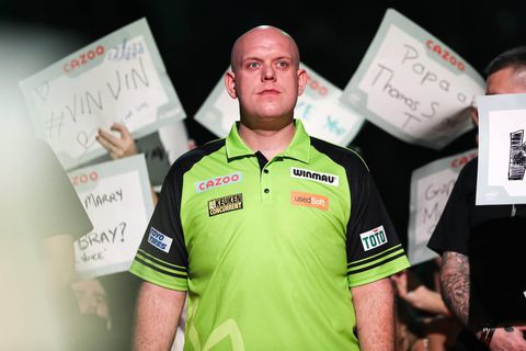 Van Gerwen waakzaam voor 'aardige' Dobey: 'Iedereen denkt dat ik de beker al heb'