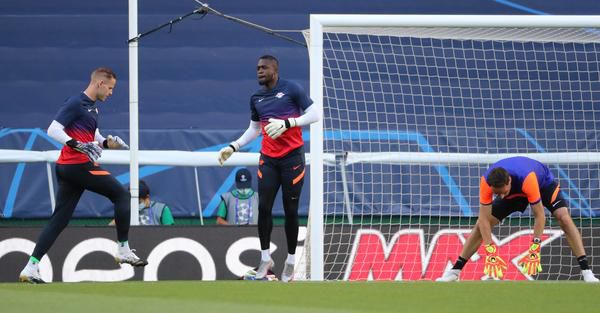 PSV huurt keeper Yvon Mvogo (26) 2 seizoenen van RB Leipzig