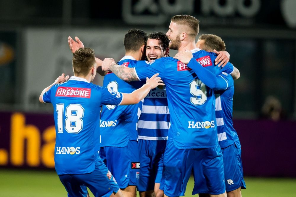 PEC blijft play-offs in zicht houden na simpele zege op Willem II