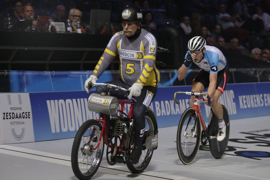 Deens duo grijpt leiding in Zesdaagse