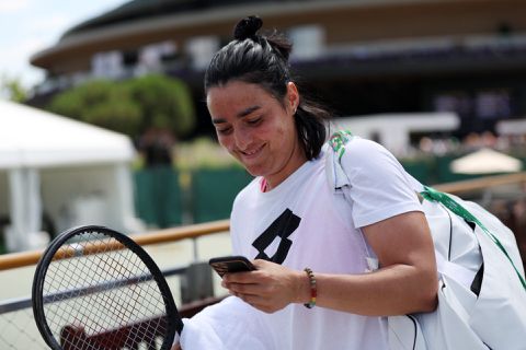 Ons Jabeur moet halve familie missen bij Wimbledon-finale: 'Kunnen geen visum krijgen'