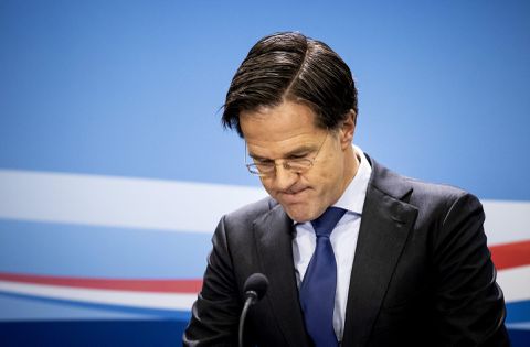 Officieel: avondklok met nóg 3 weken verlengd, 's avonds buiten sporten mag de rest van de maand niet meer