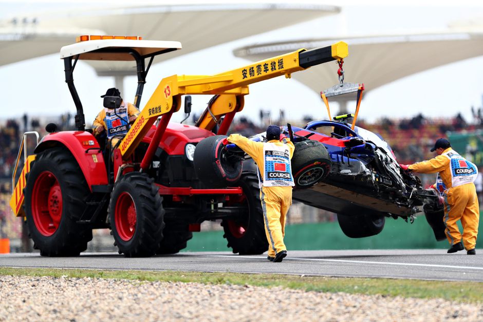 Waarom Alex Albon 'Driver of the Day' werd in China (video)