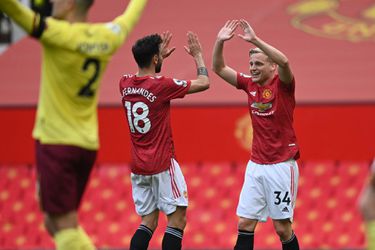 🎥 | Donny van de Beek geeft op z'n verjaardag zijn eerste assist in de Premier League