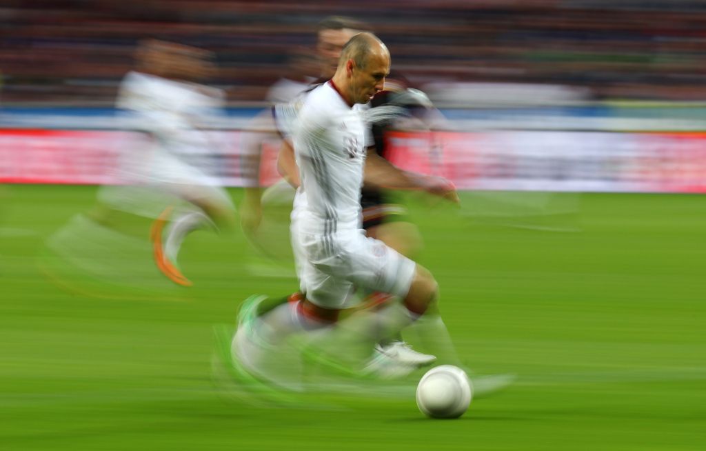 Robben speelt zure jubileumwedstrijd tegen Leverkusen