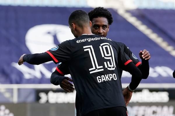 PSV'ers Gakpo en Rosario hebben corona, missen sowieso Granada-thuis en mogelijk ook Vitesse-uit