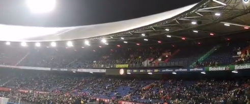 Kuip telt akelig veel lege stoeltjes tijdens bekerpot tegen Fortuna (video)