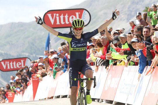 Van Vleuten verlengt contract bij Orica-Scott