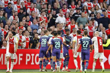 TV-gids: op deze zender kijk je naar (de voorbeschouwing van) Ajax-PSV