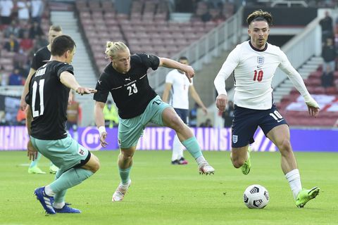 Dit is waarom Jack Grealish met lage sokken en kleine scheenbeschermers speelt