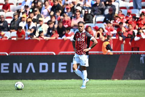 'Bij AS Roma-overbodige Justin Kluivert kan meerjarig contract tekenen in Londen'