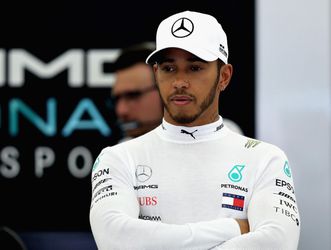 Hamilton krijgt gridstraf: 5 plekken teruggezet voor race