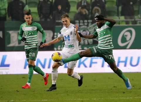 🎥 | Yoëll van Nieff maakt wereldgoal in Conference League: 'Ik raakte de bal verkeerd'