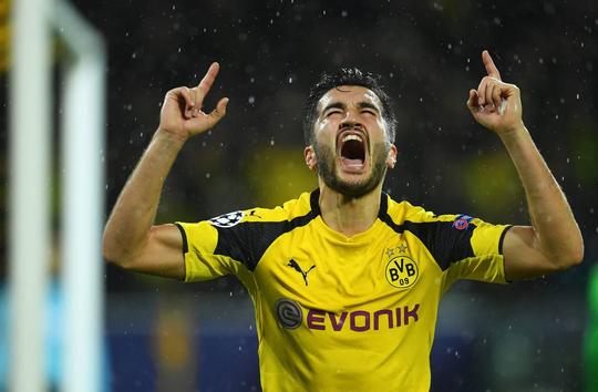 Oud-Feyenoorder Nuri Sahin speler én coach van voetbalclub Antalyaspor