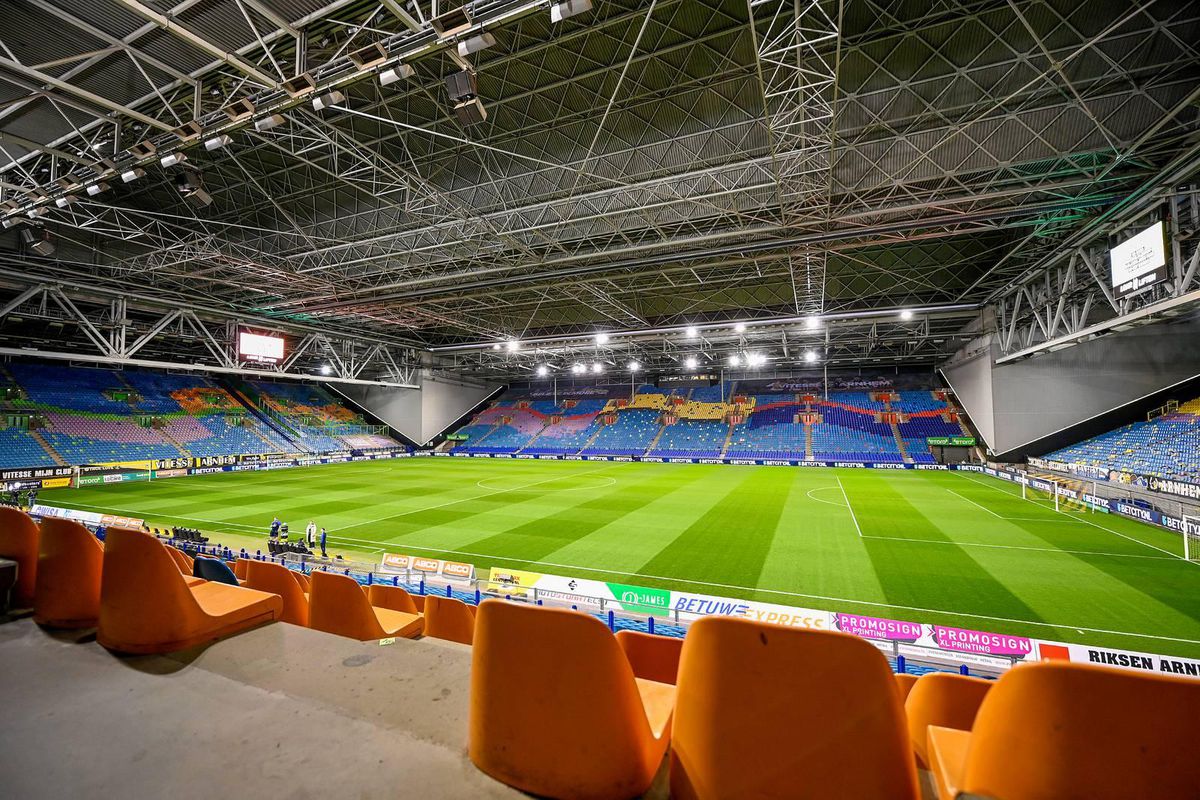Tik voor Vitesse in strijd om GelreDome: speelt de club volgend jaar nog profvoetbal?