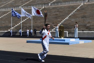 📸 | In deze trieste omgeving is de olympische vlam overhandigd aan organisatie Tokio 2020
