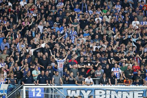 Ook Heerenveen verstevigt tribune in stadion: 'Veiligheid van bezoekers staat voorop'