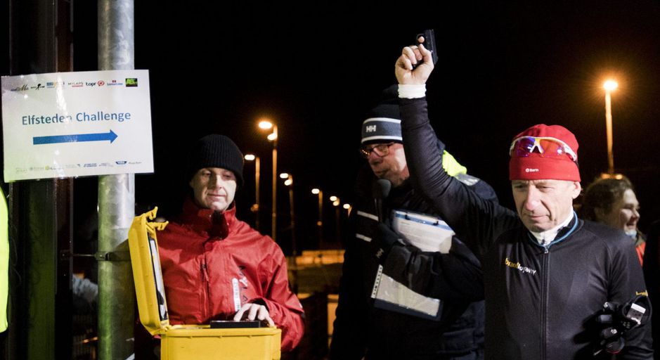 Vader Sven Kramer zwaargewond bij botsing met bus