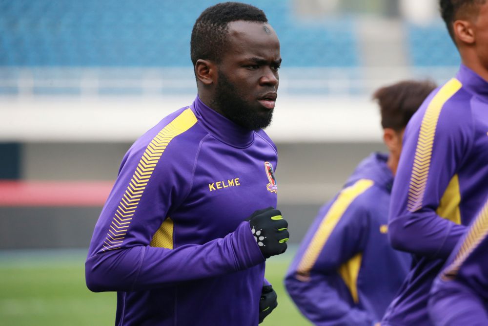 Chinese voetbalclub Tioté neemt afscheid met herdenkingsdienst