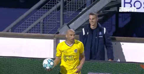 🎥​ | Burak Yilmaz baalt nog altijd van ballenjongen in Heerenveen: 'Lacht mij in mijn gezicht uit'