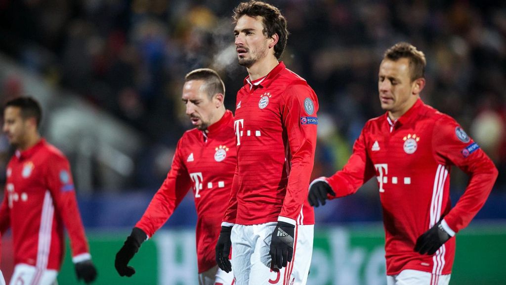 Bayern München verlengt contract van Rafinha met een jaar