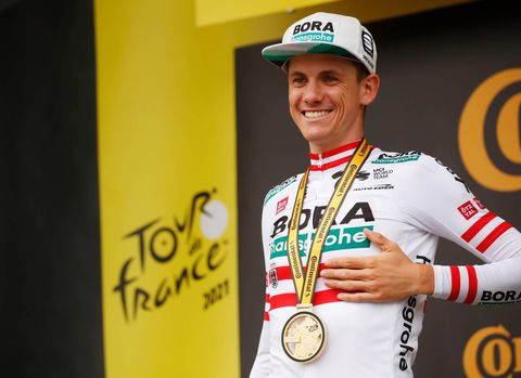Etappewinnaar Patrick Konrad haalt inspiratie uit solozege Bauke Mollema