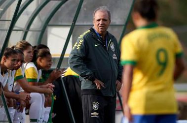 Brazilië haalt Alvarez terug als bondscoach voetbalvrouwen