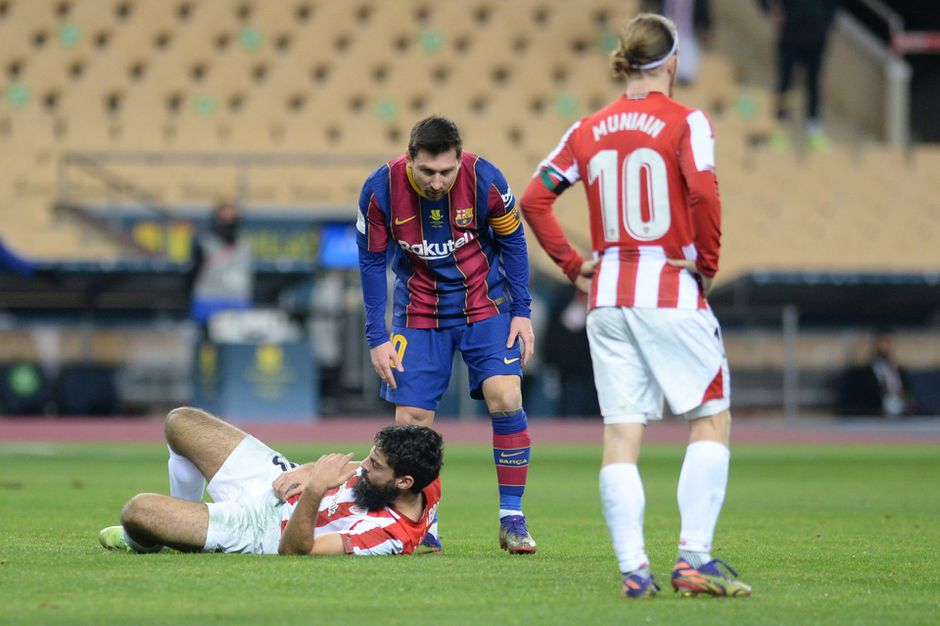 Zoveel wedstrijden schorsing krijgt Lionel Messi voor zijn 1e rode kaart ooit bij FC Barcelona
