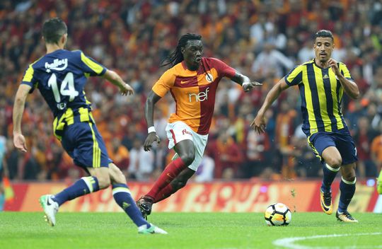 Janssen kan geen verschil maken in derby van Istanbul