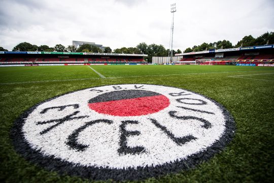 Excelsior begint vrouwenelftal samen met amateurclub