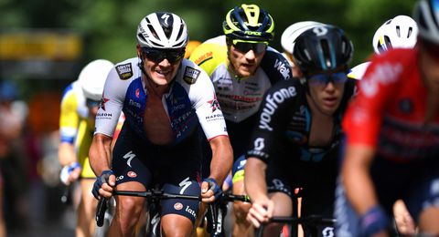 Elleboogwerk van Lampaert brengt hem wellicht dieper in problemen