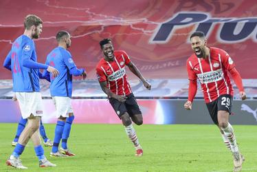 PSV even ondersteboven maar heeft daarna geen kind aan reuzendoder FC Utrecht